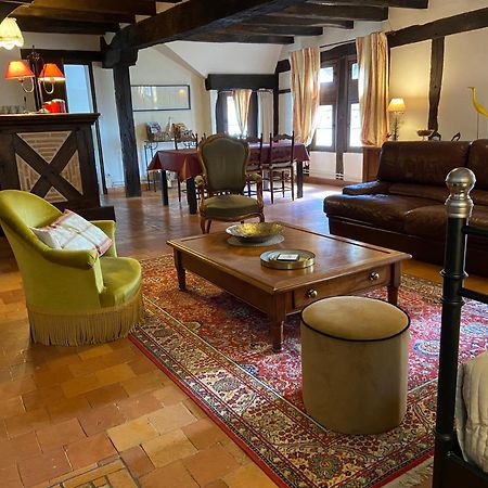 La Maison Rouge Chinon Eksteriør bilde