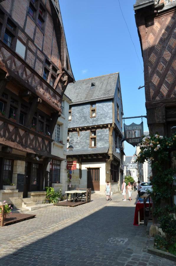 La Maison Rouge Chinon Eksteriør bilde