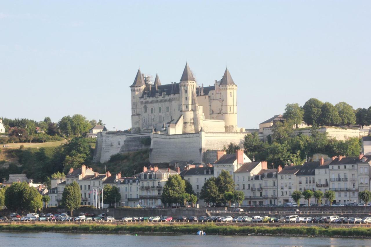 La Maison Rouge Chinon Eksteriør bilde